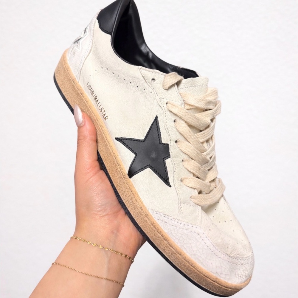 Golden Goose Ball Star Off-White Leather Sneaker with Black Star